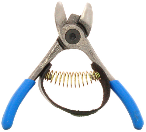 4.5” Forged, Stainless Steel Orange/Fuji Picker w/strap, with PVC grips