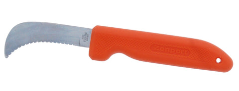 Serrated, straight 3” blade sod/harvest knife